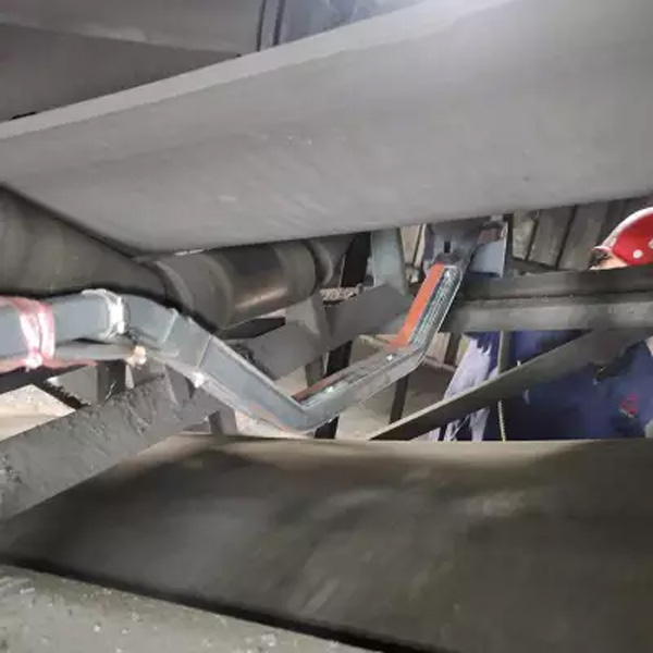 ZL-B縱向撕裂保護裝置在水泥廠輸送機的應用方案